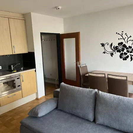 Apartment Naehe Hauptbahnhof Und Innenstadt Würzburg Exterior foto