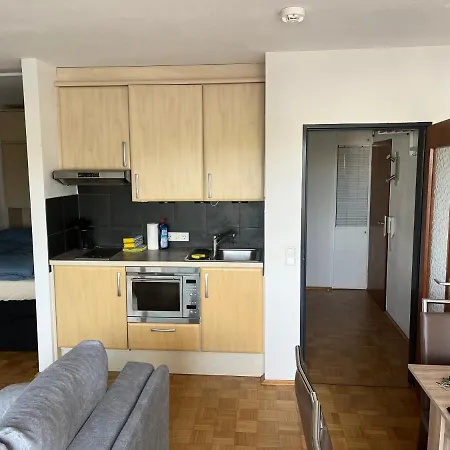 Apartment Naehe Hauptbahnhof Und Innenstadt Würzburg Exterior foto